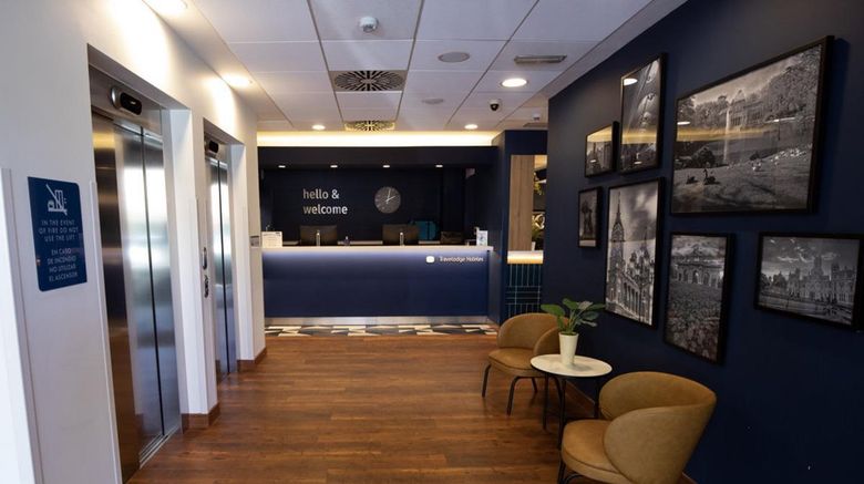 <b>Travelodge Madrid Alcala Lobby</b>. Images powered by <a href="https://iceportal.shijigroup.com/" title="IcePortal" target="_blank">IcePortal</a>.