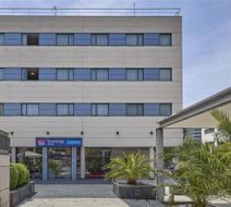Travelodge Madrid Torrelaguna Exterior