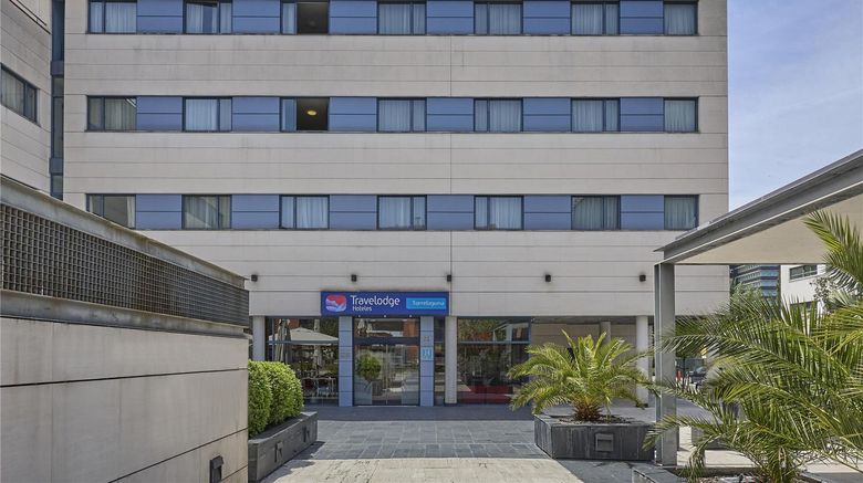 <b>Travelodge Madrid Torrelaguna Exterior</b>. Images powered by <a href="https://iceportal.shijigroup.com/" title="IcePortal" target="_blank">IcePortal</a>.