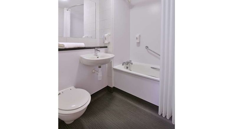 <b>Travelodge Manchester Birch M62 Westboun Room</b>. Images powered by <a href="https://iceportal.shijigroup.com/" title="IcePortal" target="_blank">IcePortal</a>.