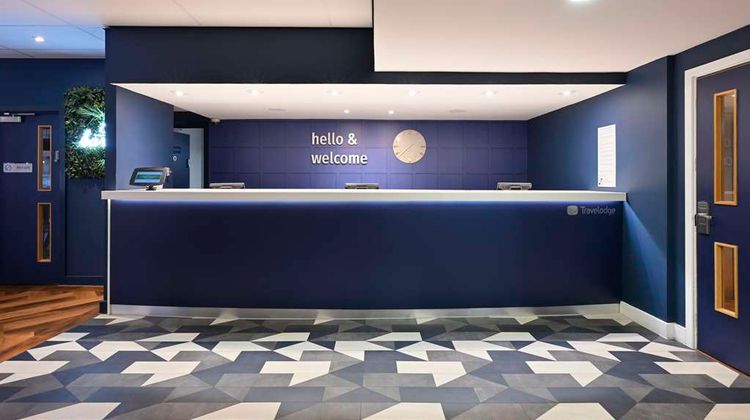 Travelodge Manchester Central Lobby