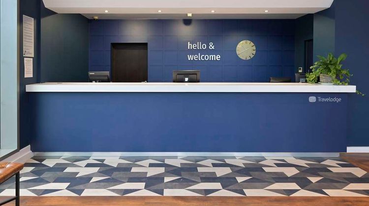 Travelodge Manchester Central Arena Lobby