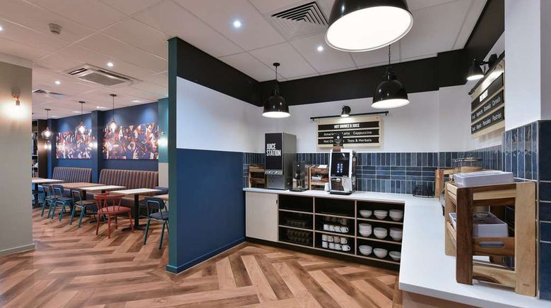 <b>Travelodge Manchester Upper Brook Street Restaurant</b>. Images powered by <a href="https://iceportal.shijigroup.com/" title="IcePortal" target="_blank">IcePortal</a>.
