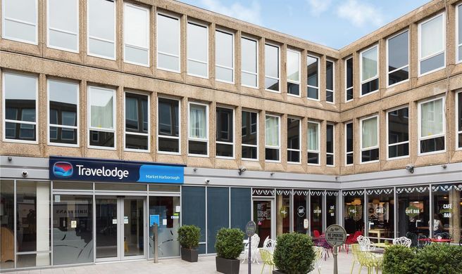 Travelodge Market Harborough Exterior