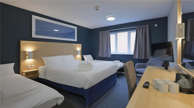 <b>Travelodge Newbury Tot Hill Room</b>. Images powered by <a href="https://iceportal.shijigroup.com/" title="IcePortal" target="_blank">IcePortal</a>.