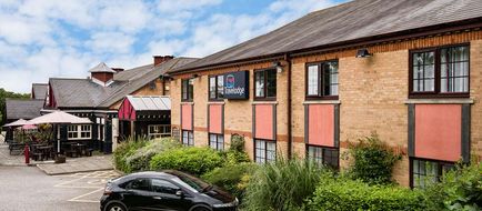 Travelodge Newcastle Airport Exterior