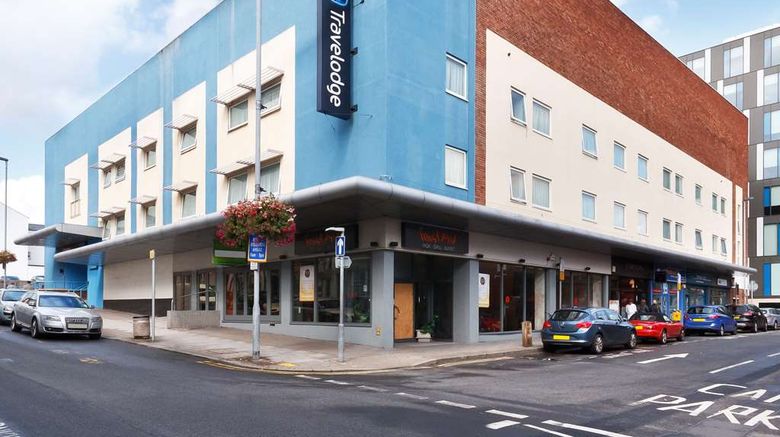 Travelodge Newport Central Exterior. Images powered by <a href="https://iceportal.shijigroup.com" target="_blank" rel="noopener">Ice Portal</a>.
