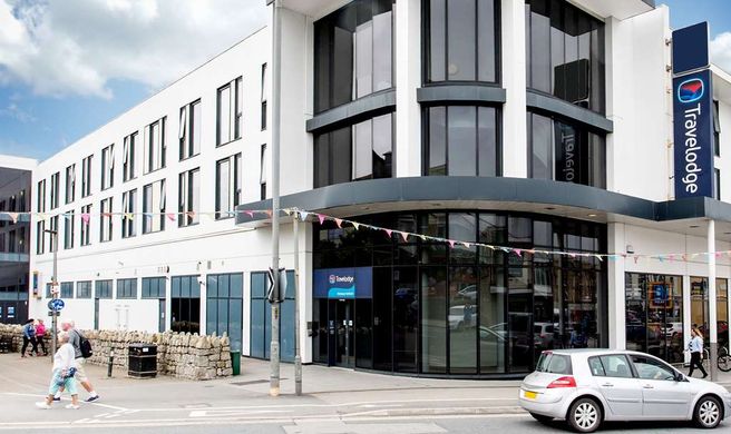Travelodge Newquay Seafront Exterior