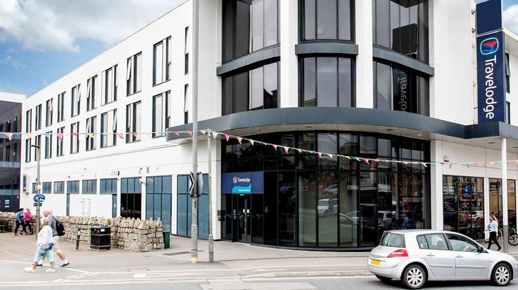 Travelodge Newquay Seafront Exterior