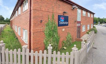Travelodge Northampton Wootton