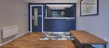 Travelodge Oxford Wheatley Lobby