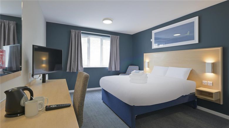<b>Travelodge Pembroke Dock Room</b>. Images powered by <a href="https://iceportal.shijigroup.com/" title="IcePortal" target="_blank">IcePortal</a>.