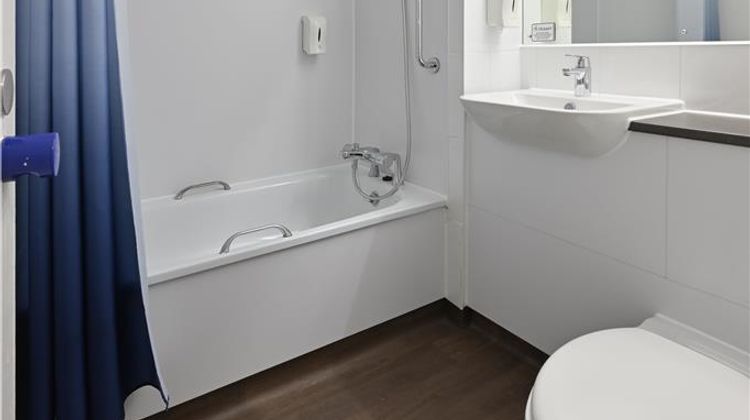 Travelodge Penrith Room