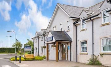 Travelodge Perth A9 Hotel