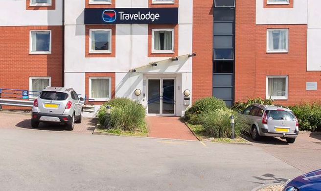 Travelodge Plymouth Derriford Exterior
