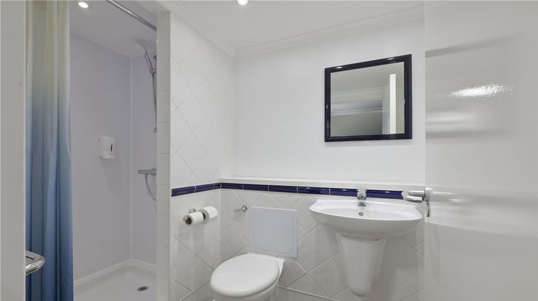 <b>Travelodge Plymouth Derriford Room</b>. Images powered by <a href="https://iceportal.shijigroup.com/" title="IcePortal" target="_blank">IcePortal</a>.