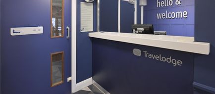 Travelodge Plymouth Roborough Lobby