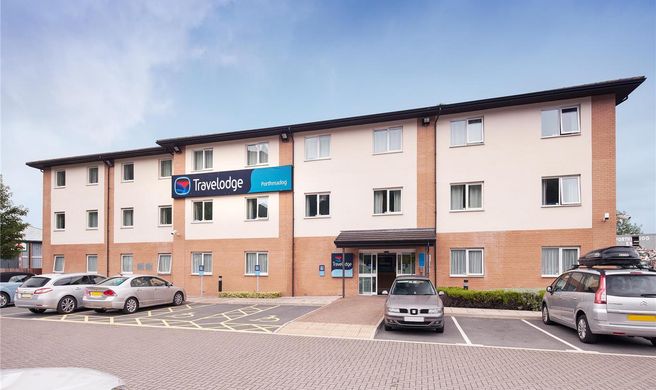 Travelodge Porthmadog Exterior