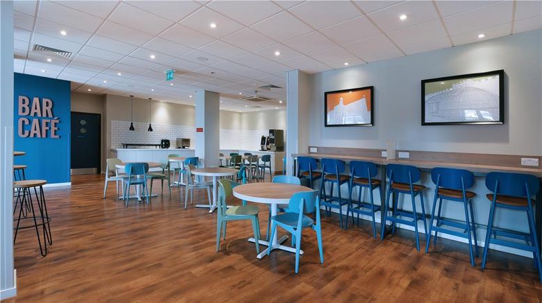 <b>Travelodge Ramsgate Seafront Restaurant</b>. Images powered by <a href="https://iceportal.shijigroup.com/" title="IcePortal" target="_blank">IcePortal</a>.