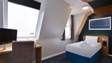 <b>Travelodge Redhill Room</b>. Images powered by <a href="https://iceportal.shijigroup.com/" title="IcePortal" target="_blank">IcePortal</a>.