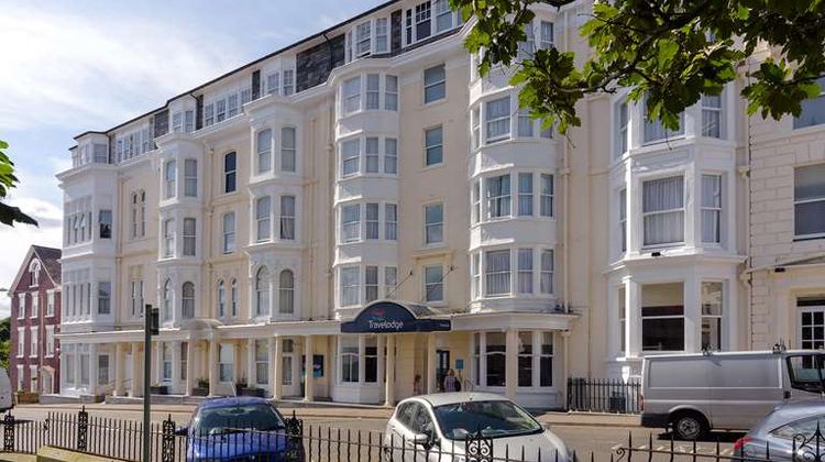 Travelodge Hotel St Nicholas Exterior
