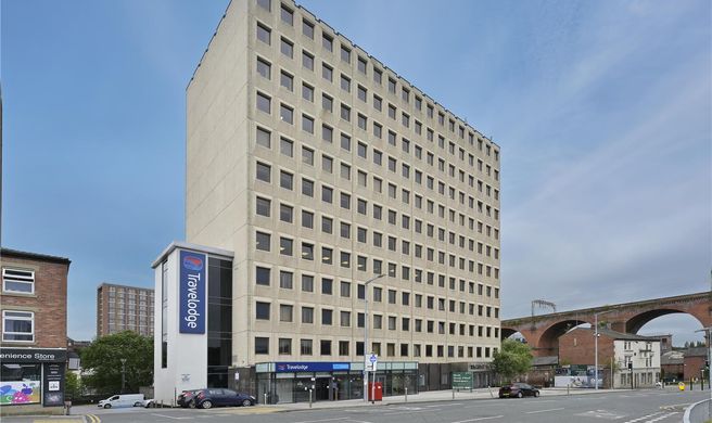 Travelodge Stockport Exterior