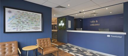 Travelodge Swindon Central Lobby