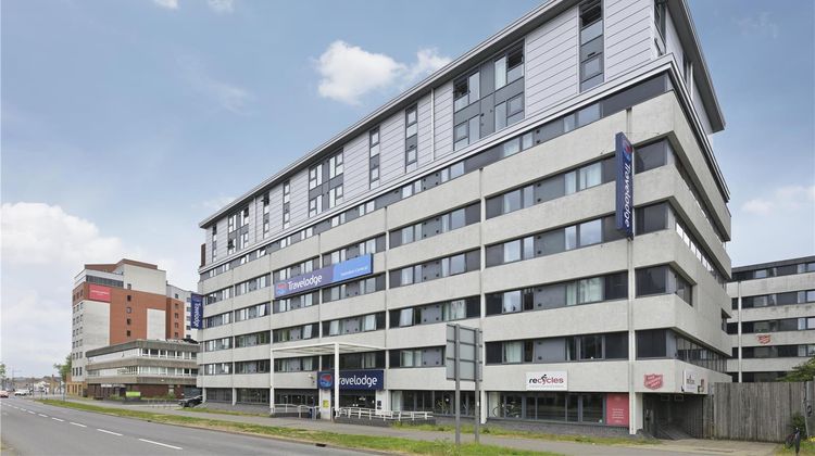 Travelodge Swindon Central Exterior