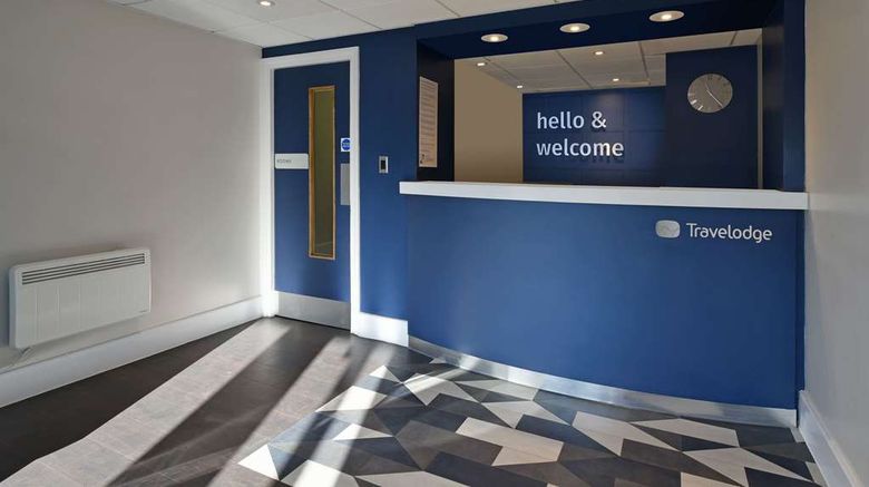 <b>Travelodge Thame Lobby</b>. Images powered by <a href="https://iceportal.shijigroup.com/" title="IcePortal" target="_blank">IcePortal</a>.