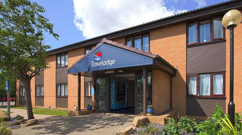 <b>Travelodge Towcester Silverstone Exterior</b>. Images powered by <a href="https://iceportal.shijigroup.com/" title="IcePortal" target="_blank">IcePortal</a>.