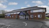 Travelodge Wakefield Woolley Edge North Exterior