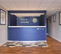 Travelodge Wakefield Woolley Edge North Lobby
