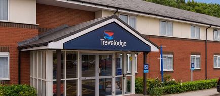 Travelodge Wakefield Woolley Edge South Exterior