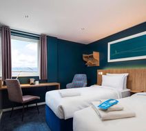 Travelodge Wallasey New Brighton Room
