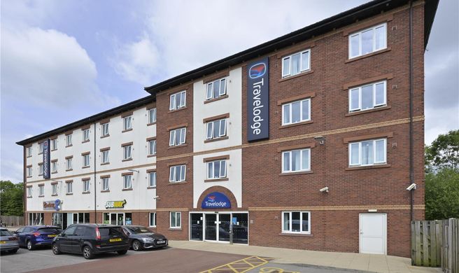 Travelodge Warrington Gemini Exterior