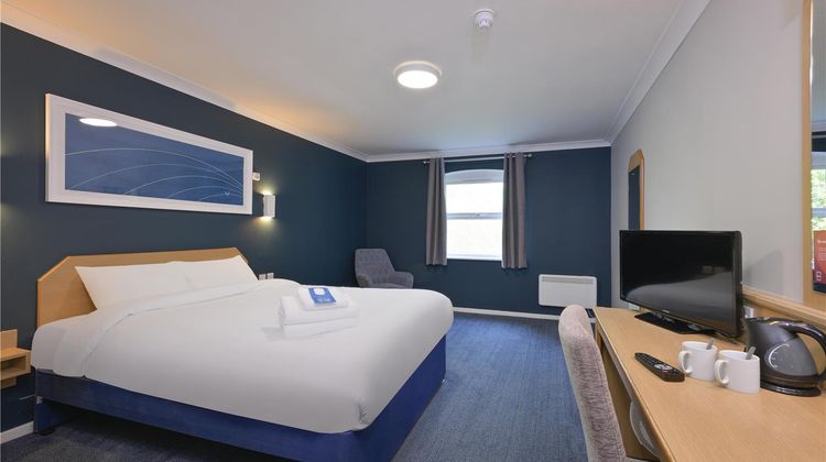 Travelodge Warrington Lowton Room