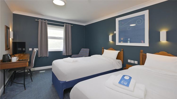 Travelodge Warrington Lowton Room