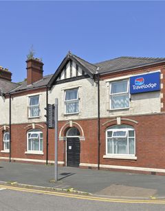 Travelodge Warrington Lowton