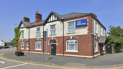 Travelodge Warrington Lowton