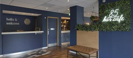 Travelodge West Bromwich Lobby