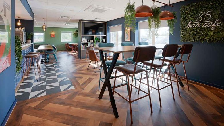 <b>Travelodge Weston-Super-Mare Restaurant</b>. Images powered by <a href="https://iceportal.shijigroup.com/" title="IcePortal" target="_blank">IcePortal</a>.
