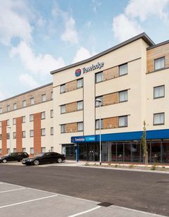 Travelodge Winnersh Triangle Hotel