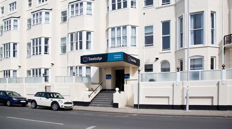 Travelodge Worthing Seafront Exterior