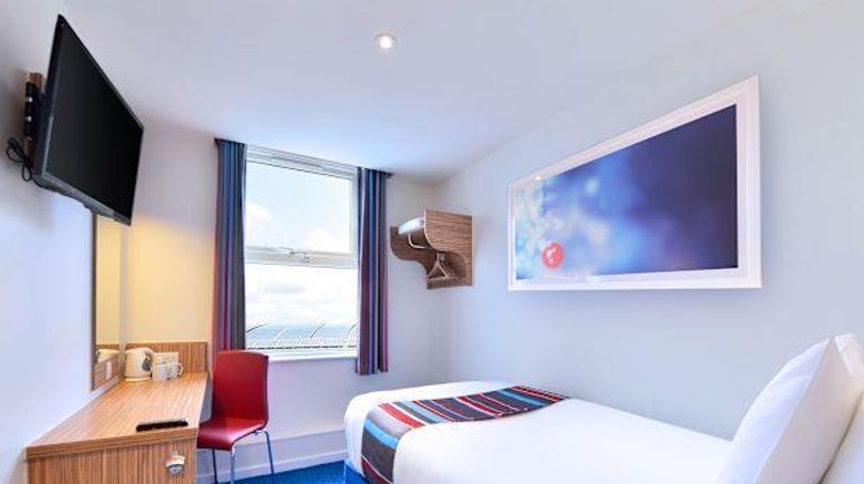<b>Travelodge Worthing Seafront Room</b>. Images powered by <a href="https://iceportal.shijigroup.com/" title="IcePortal" target="_blank">IcePortal</a>.