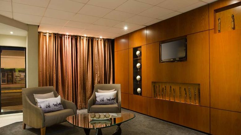 <b>The Oasis Lobby</b>. Images powered by <a href="https://iceportal.shijigroup.com/" title="IcePortal" target="_blank">IcePortal</a>.