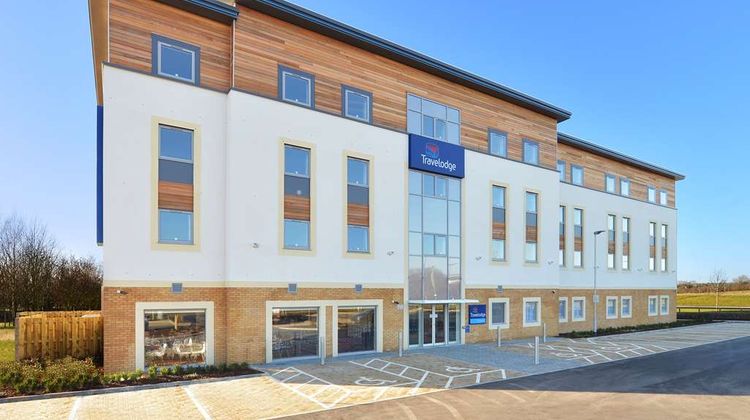Travelodge Andover Exterior