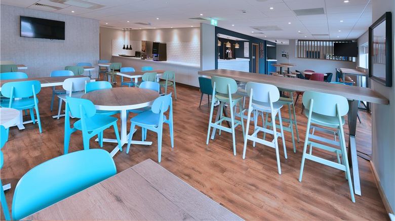<b>Travelodge Andover Restaurant</b>. Images powered by <a href="https://iceportal.shijigroup.com/" title="IcePortal" target="_blank">IcePortal</a>.