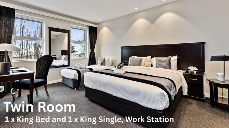 International Hotel Wagga Wagga Suite