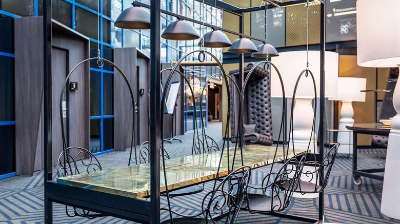 <b>Scandic Helsinki Airport Lobby</b>. Images powered by <a href="https://iceportal.shijigroup.com/" title="IcePortal" target="_blank">IcePortal</a>.