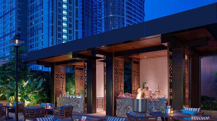 Grand Hyatt Manila Restaurant